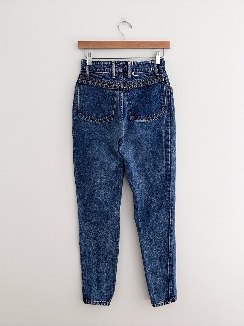 Vintage BONGO Jeans Made in USA 100% Cotton High Rise Mom Jeans 90s Tapered Leg - Picture 4 of 8